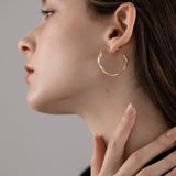 Eve Minimalist Twisted Metal C-Shaped Earrings