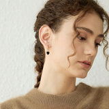 Ange retro black heart exquisite earrings