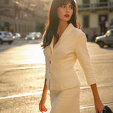 European and American bloggers' French high-end Chanel style suit jacket, celebrity skirt, professional suit for women in early autumn
